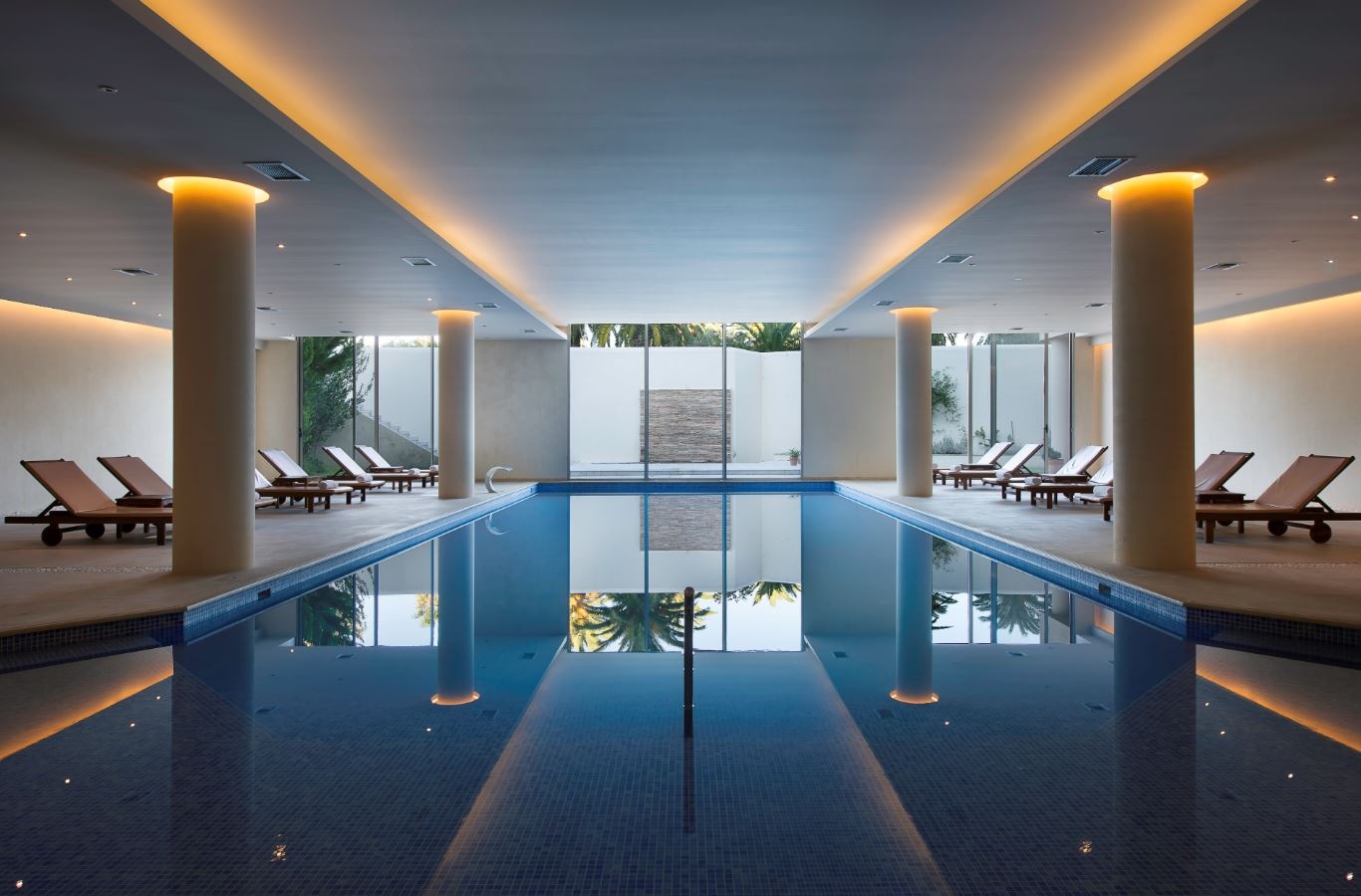 pools-indoor-pool