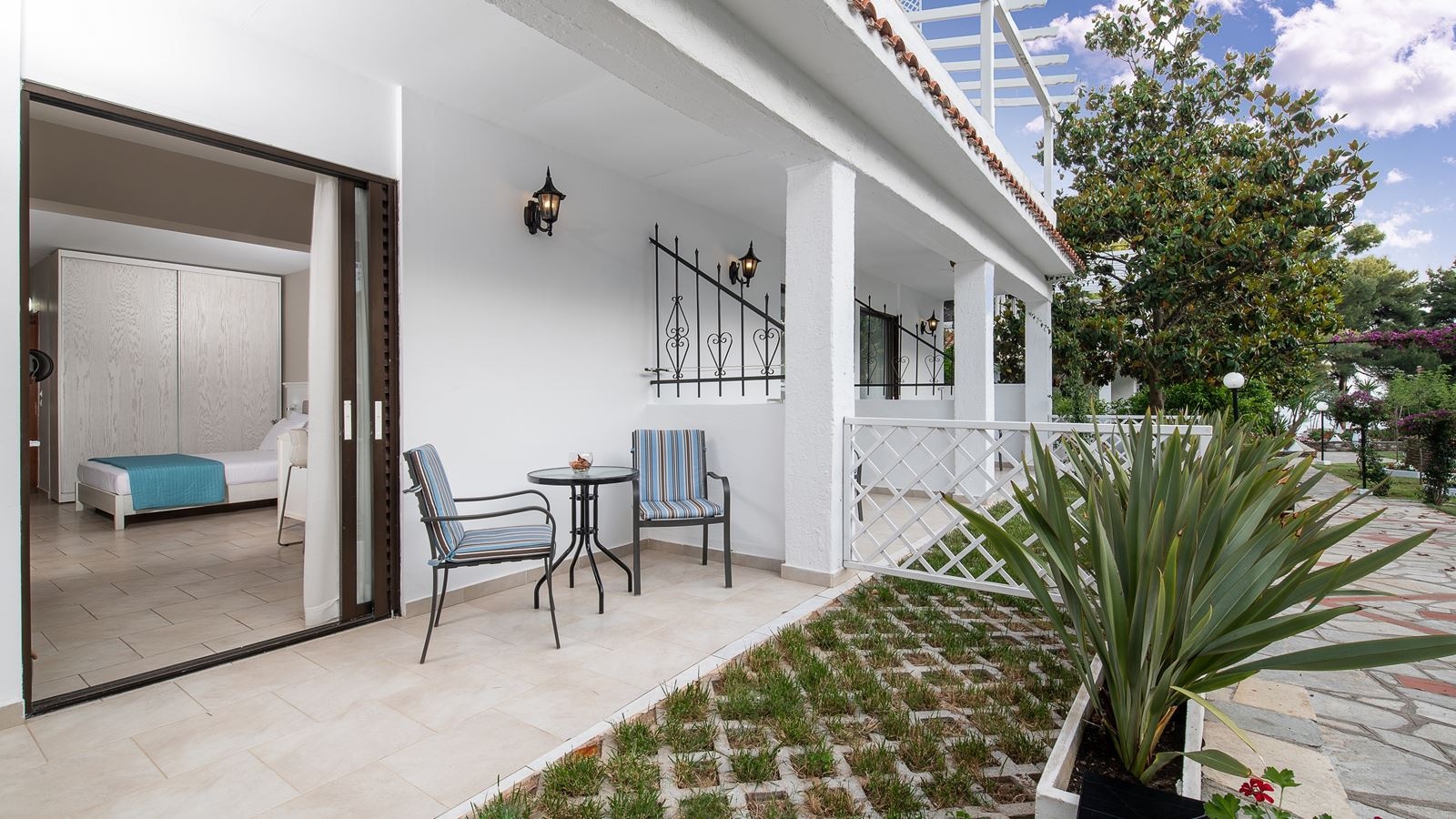 rooms-family-superior