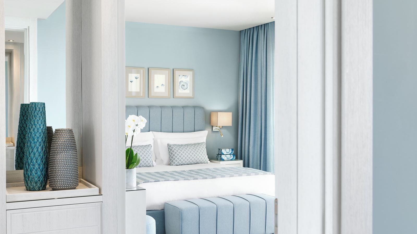 rooms-family-suite-grand-balcony-sea-view