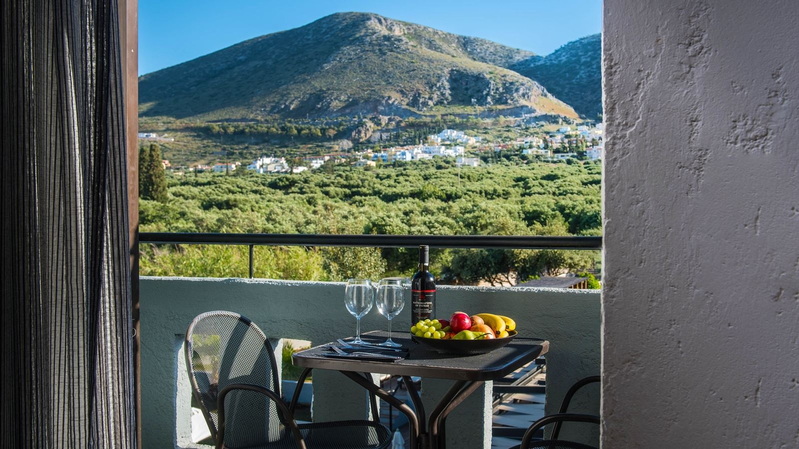 rooms-double-superior-room