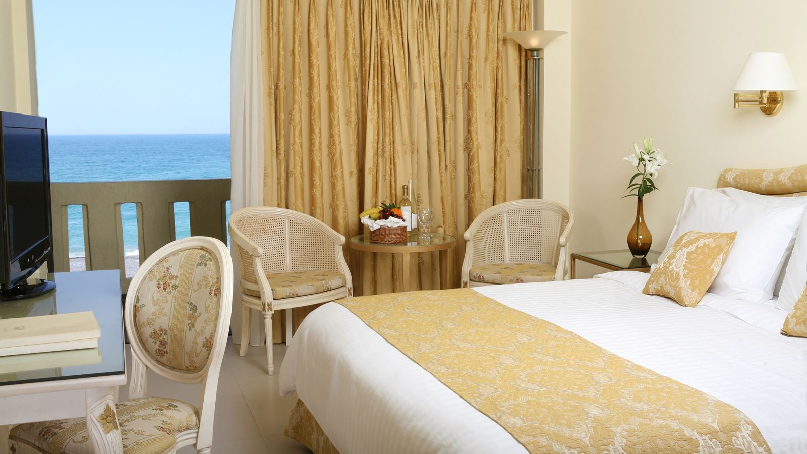 rooms-classic-double-room-sea-view
