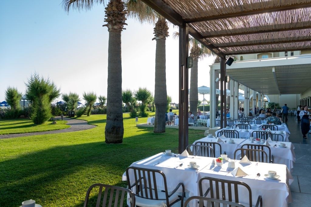 restaurants-main-restaurant-rithymna