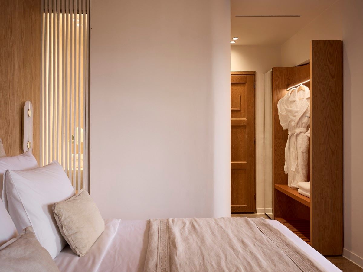 rooms-classic-premium-double-room-garden-view