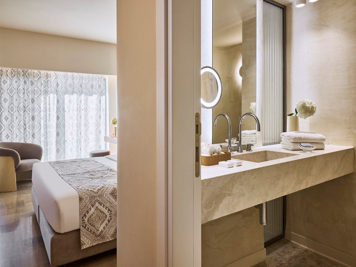 rooms-classic-premium-double-room-garden-view