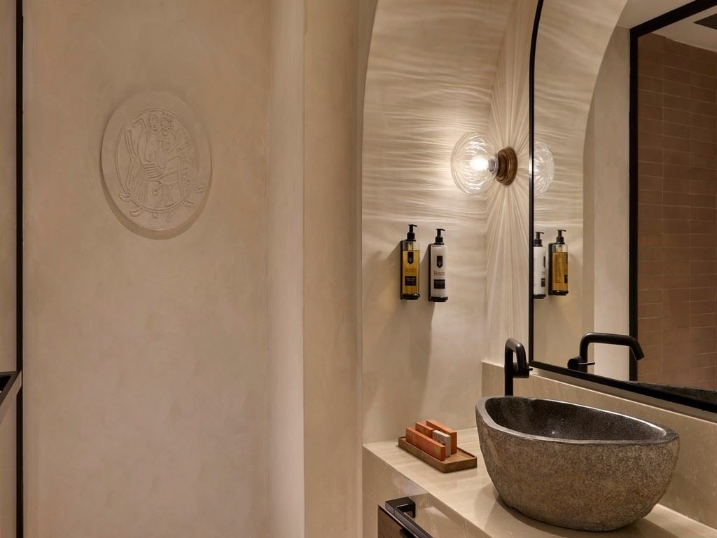 rooms-exclusive-adult-sea-front-roomsingle-use