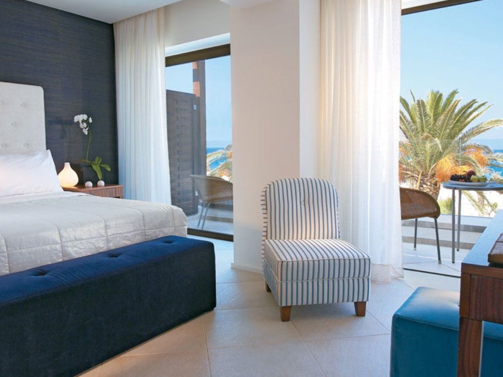 rooms-room-superior-sea-view