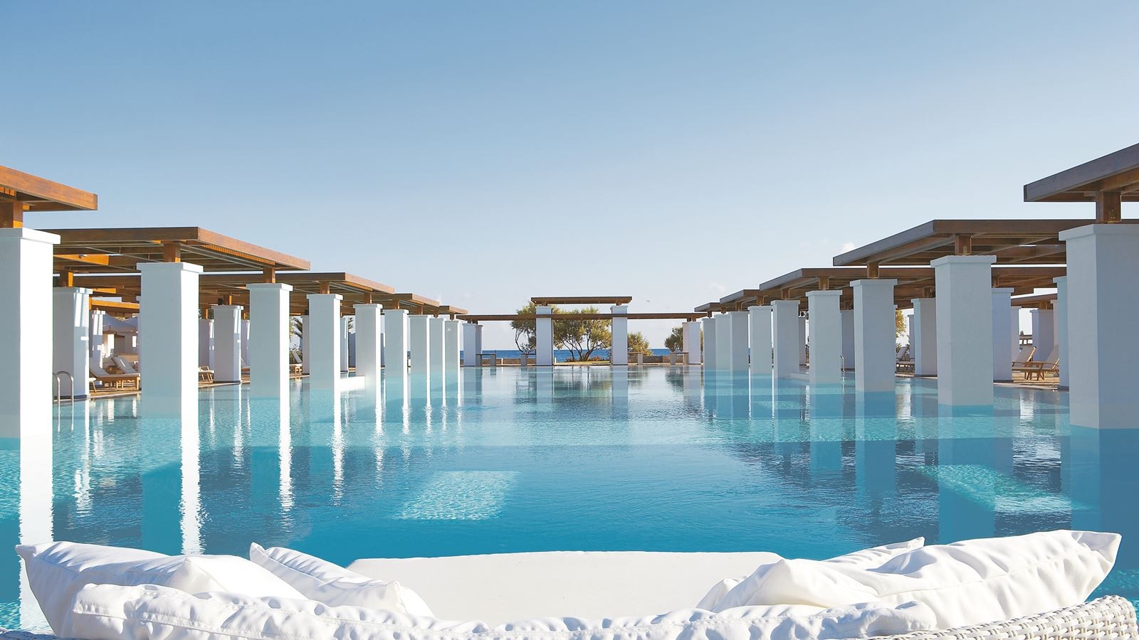 restaurants-pool-brasserie