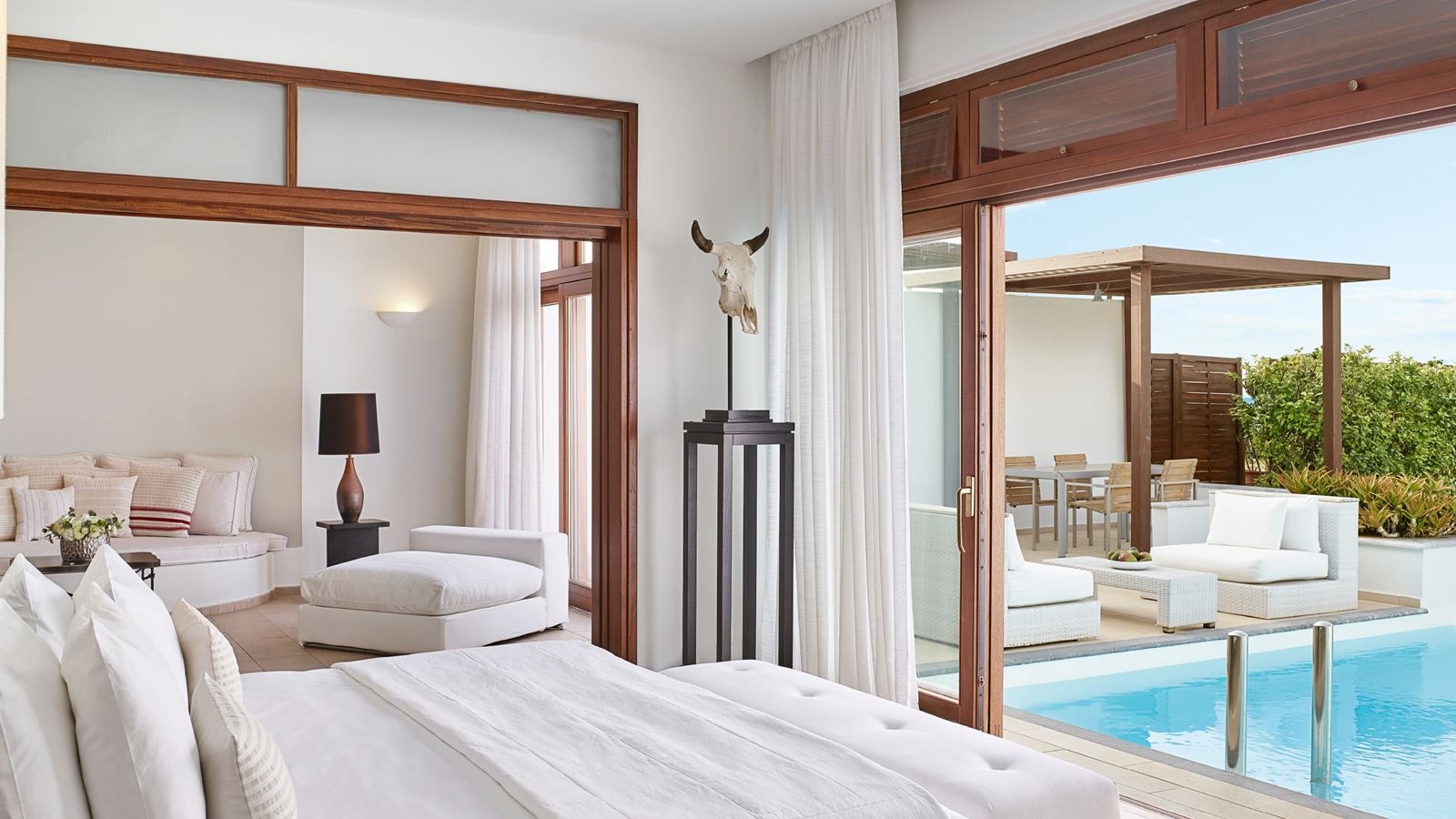 rooms-2-bedroom-villa-waterfront--with-private-pool