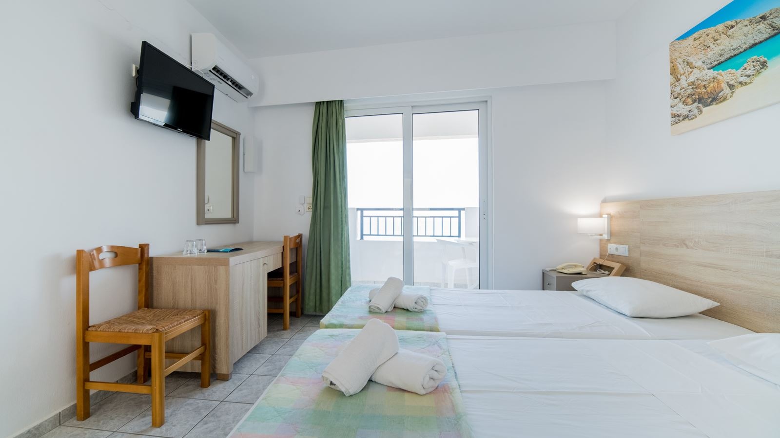 rooms-room-double-superior-side-sea-view