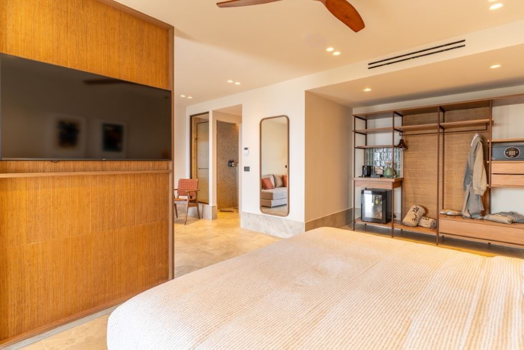 rooms-beach-house-private-pool-sea-view