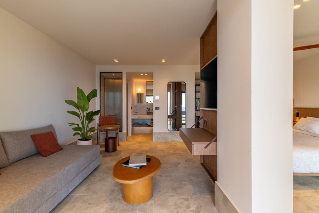 rooms-beach-house-private-pool-sea-view