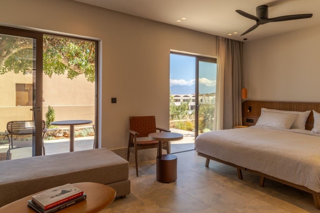 rooms-loft-plunge-pool-sea-view