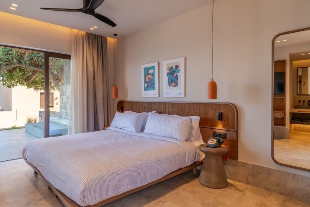 rooms-loft-plunge-pool-sea-view