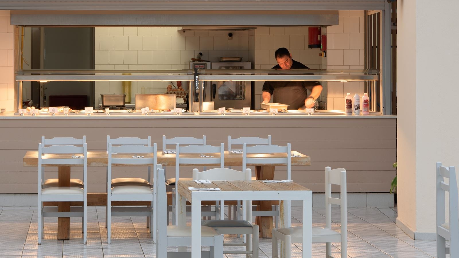 restaurants-main-restaurant