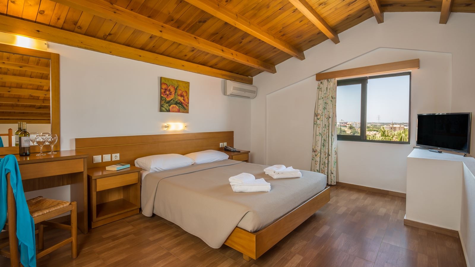 rooms-maisonette-with-garden-or-land-view