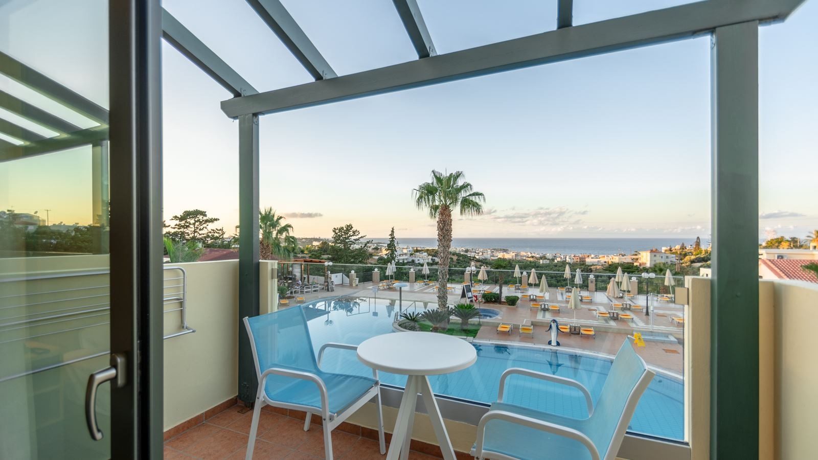 rooms-superior-room-with-sea-view