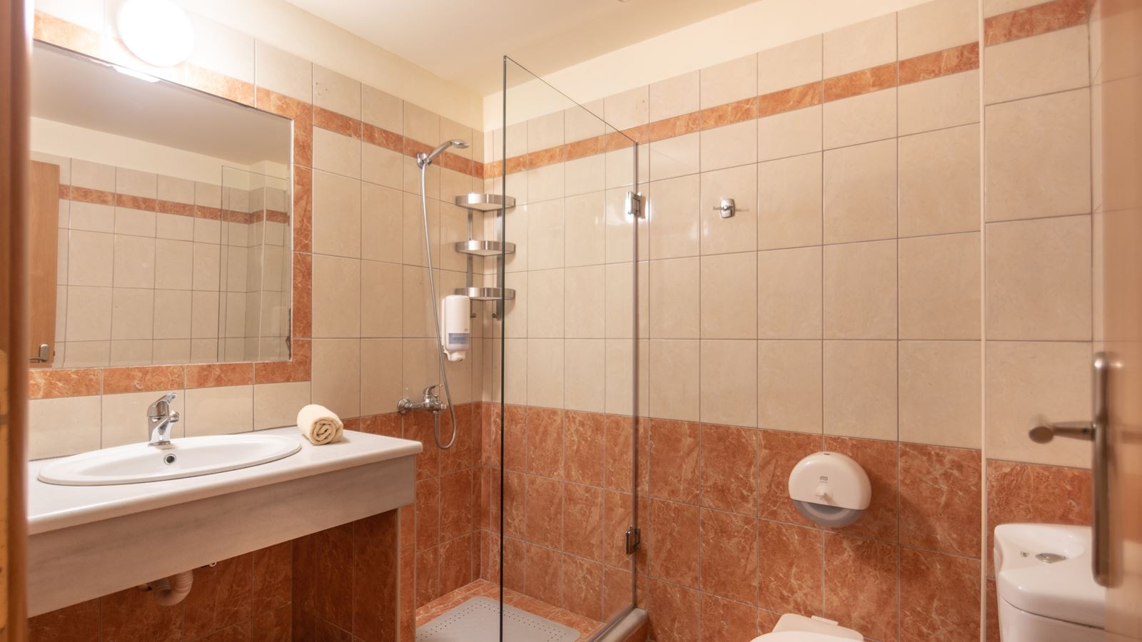 rooms-family-room-with-land-view