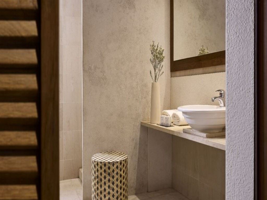 rooms-one-bedroom-bungalow-suite-sea-view