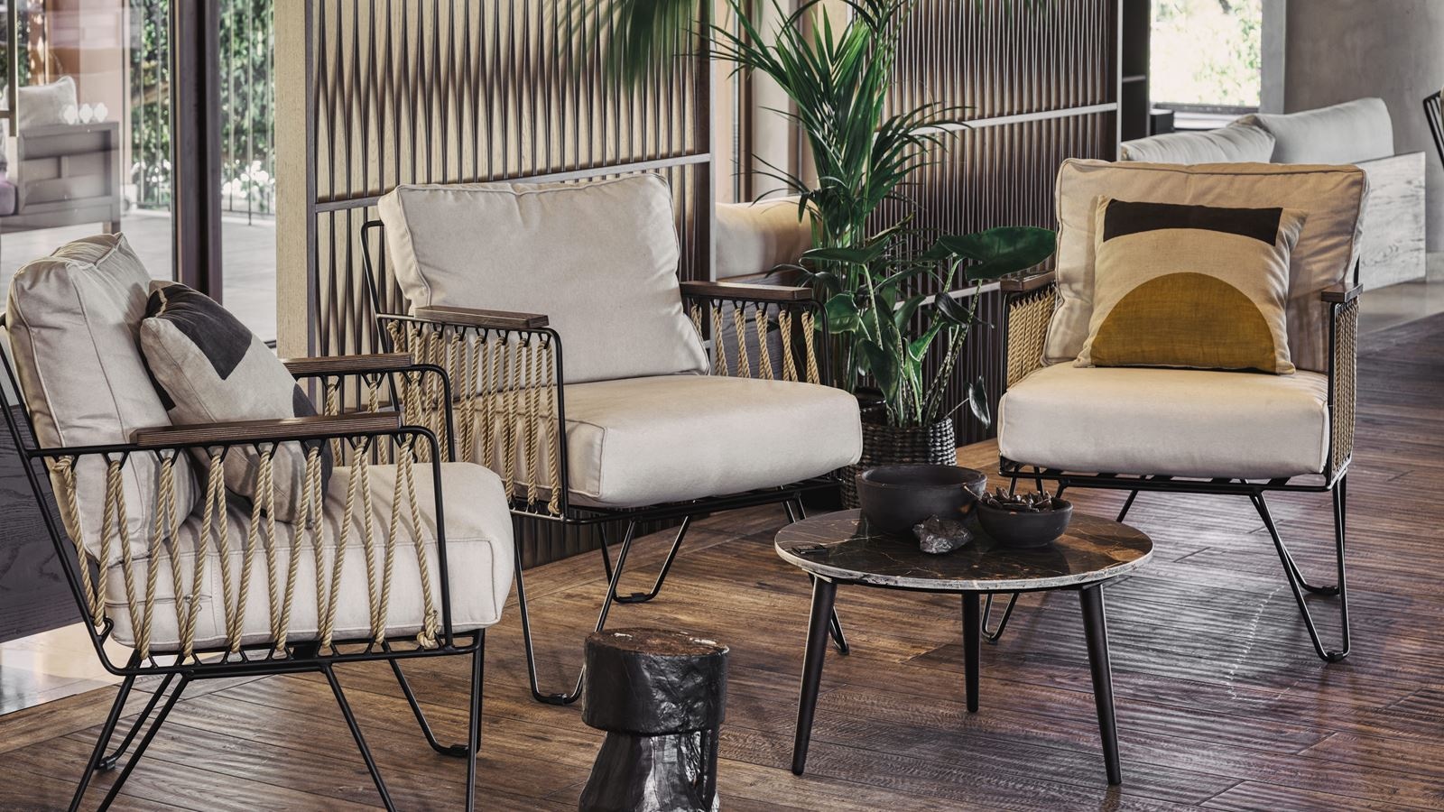 bars-grand-domes-lobby-bar