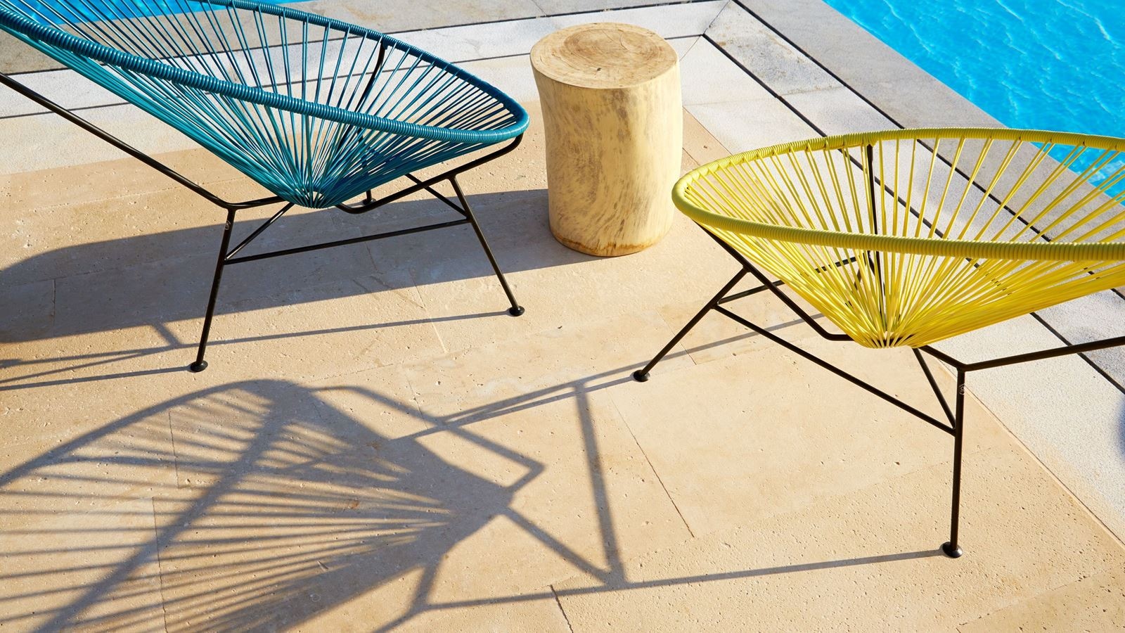 bars-mesoyios-pool-bar