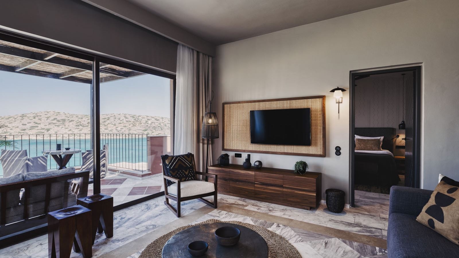 rooms-family-suite-sv-with-private-pool