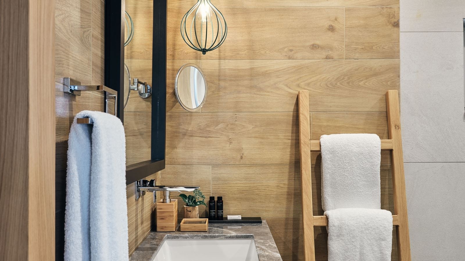 rooms-domes-private-residences-two-bedrooms-with-private-pool