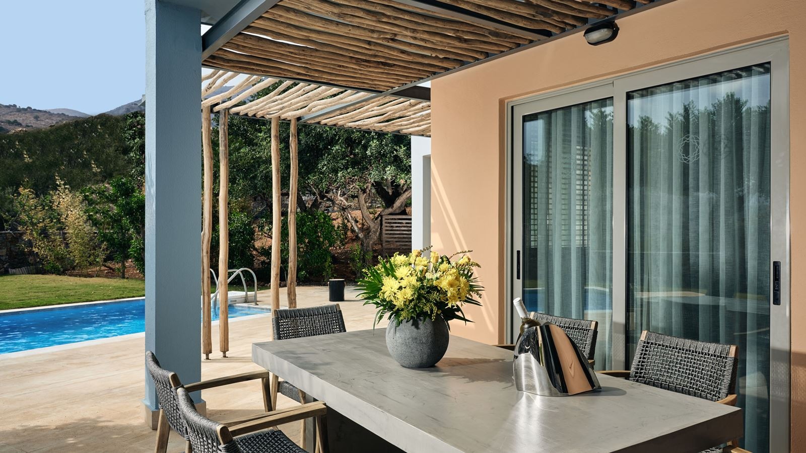 rooms-domes-private-residences-three-bedrooms-with-private-pool