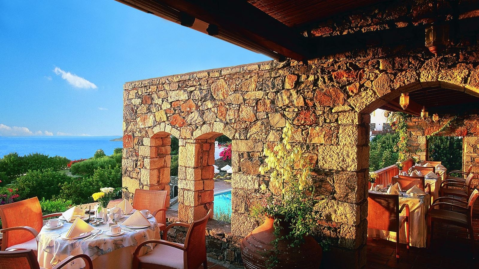 restaurants-deck-restaurant