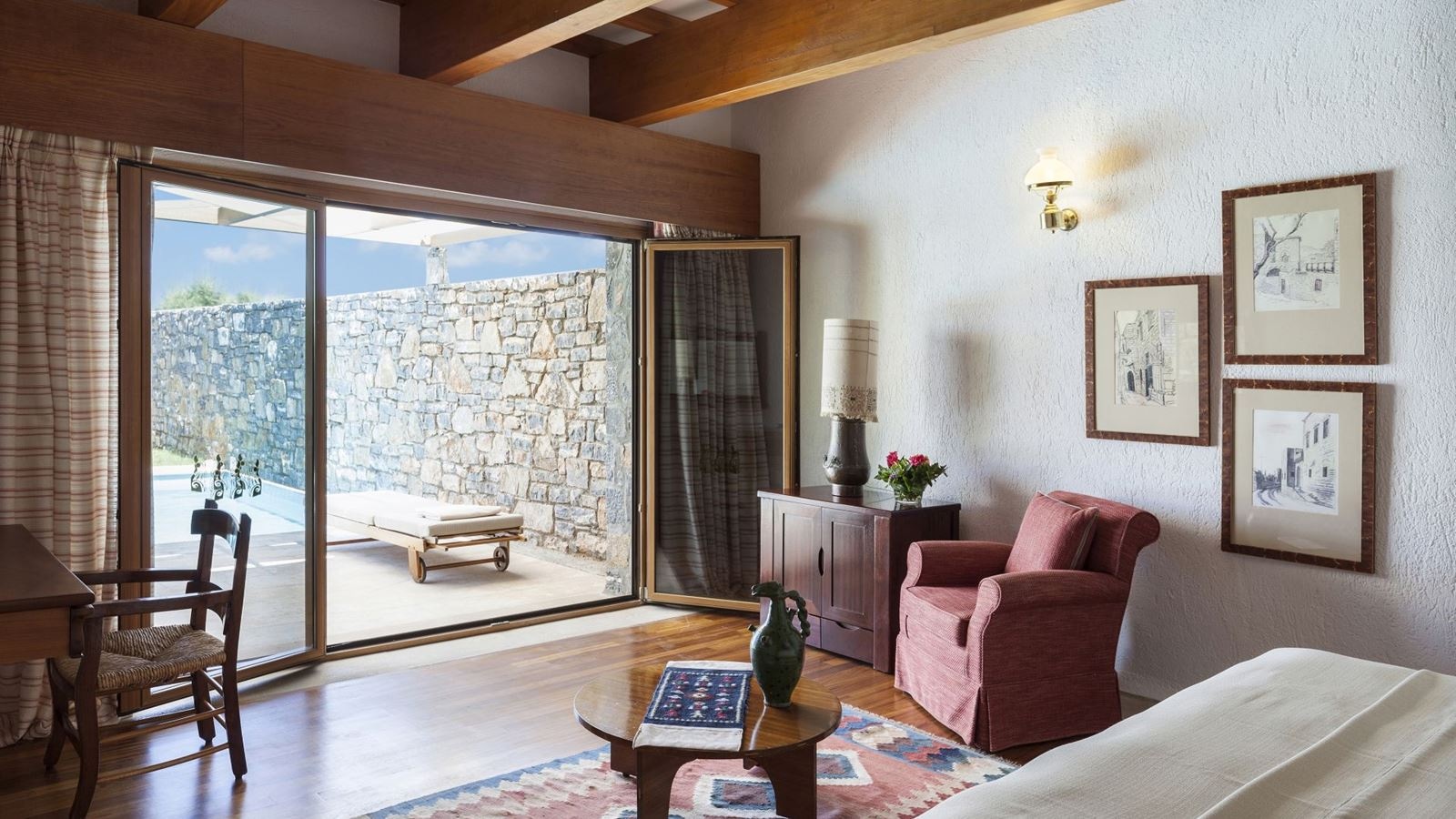 rooms-one-bedroom-minoan-royalty-villa-sea-view-private-pool