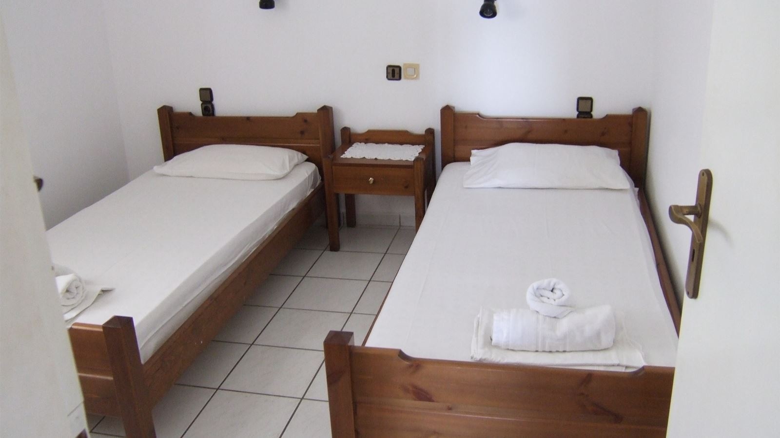 rooms-apartment-1-bedroom-5-pax