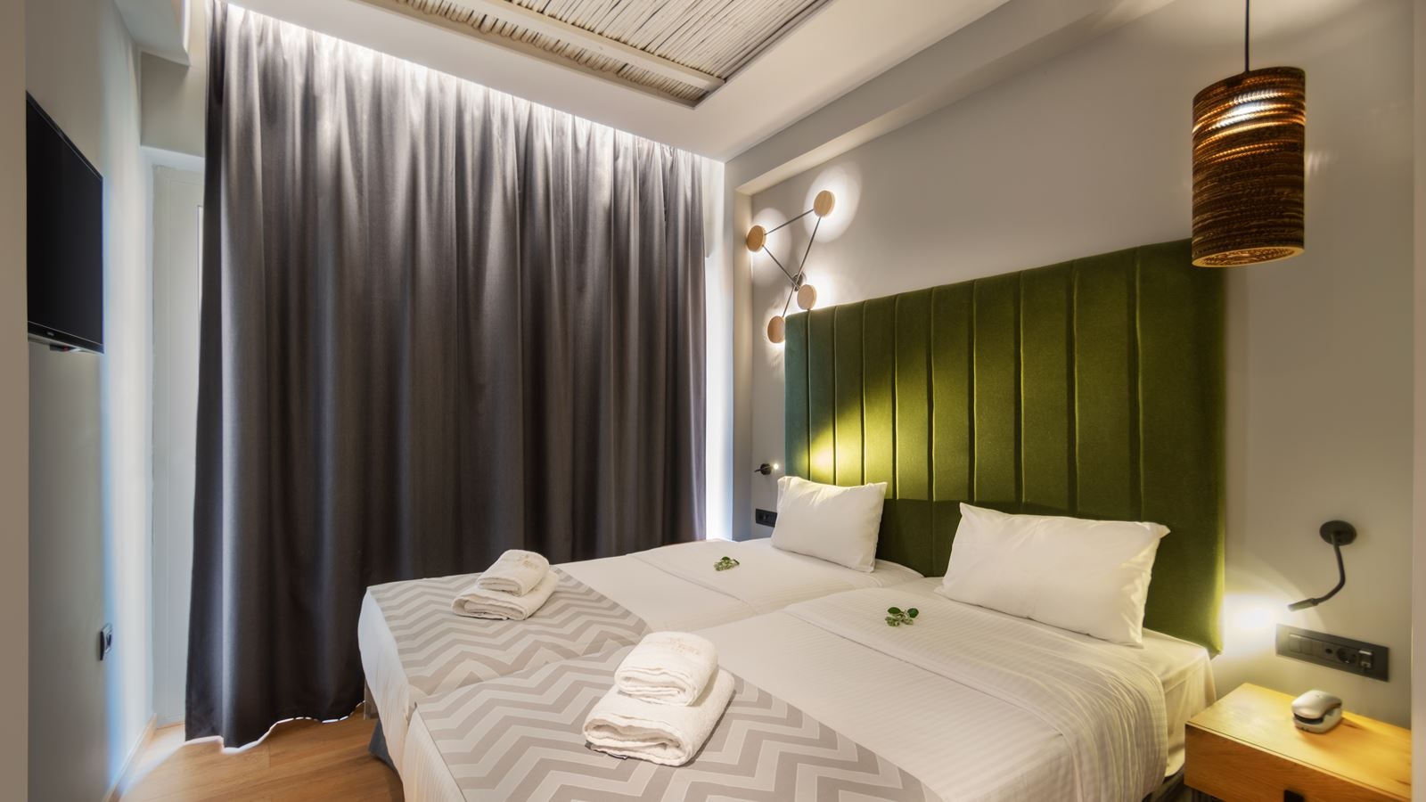 rooms-double-standard-room