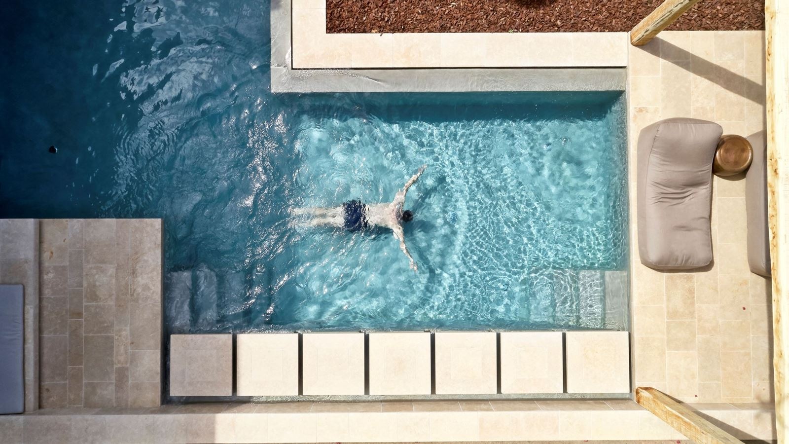 rooms-waterfall-suite-private-pool