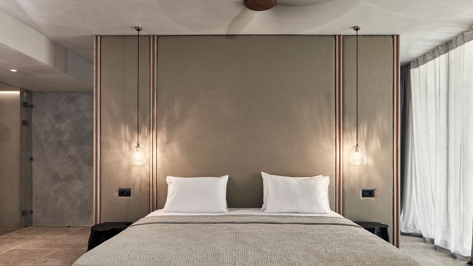 rooms-waterfall-suite-private-pool