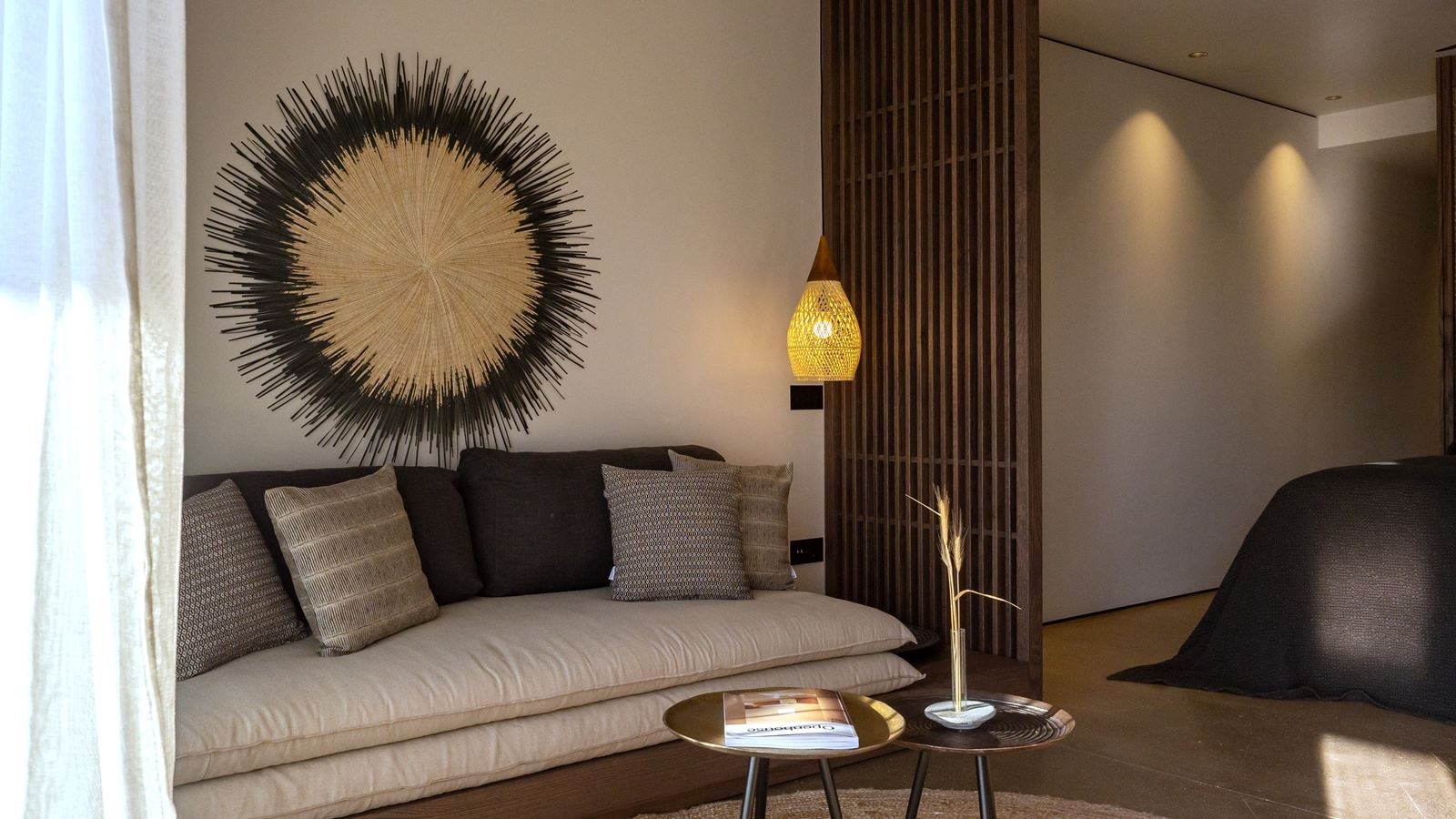 rooms-f-zeen-junior-suite-sea-view-with-garden