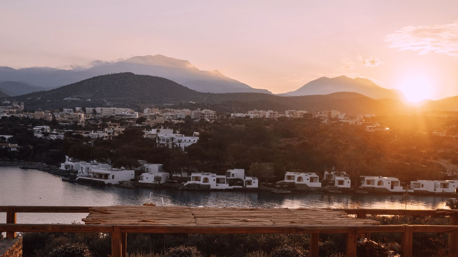 rooms-sunset-sea-view-room