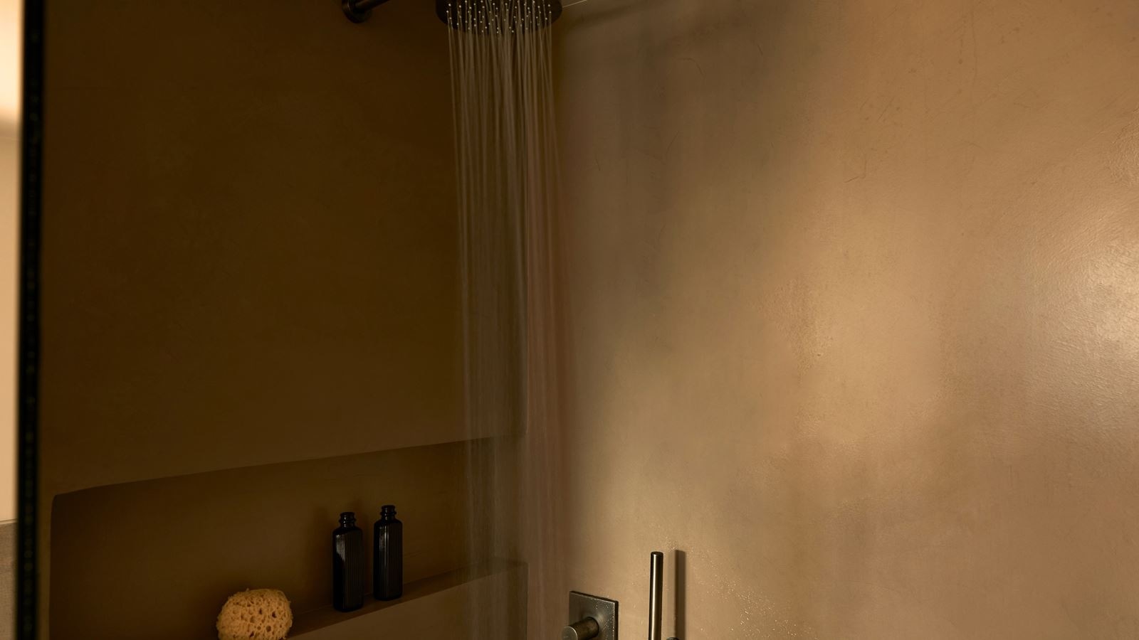 rooms-f-zeen-junior-suite-sea-view-with-garden