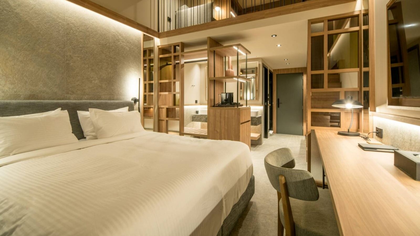 rooms-family-garden-view-maisonette