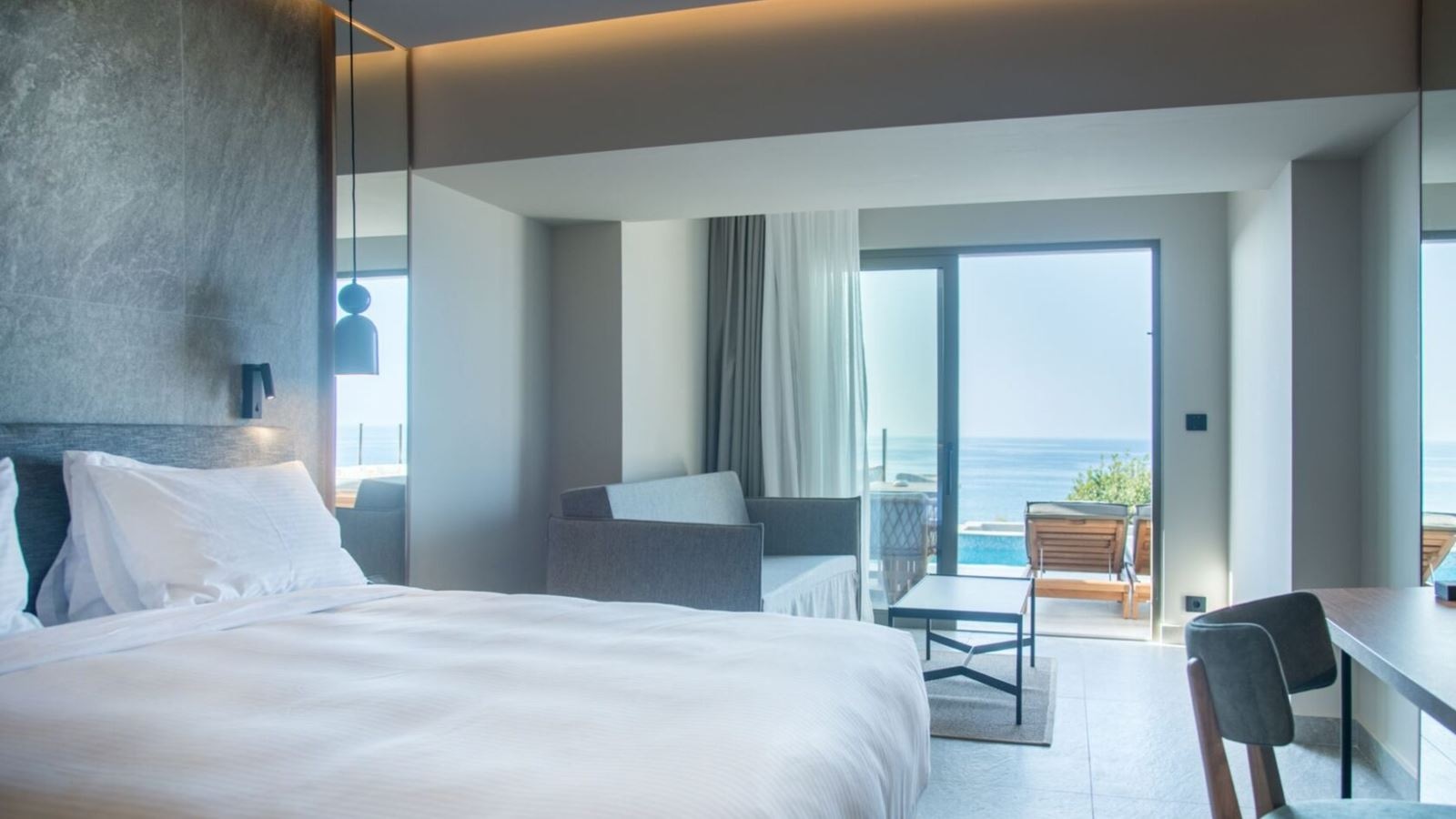 rooms-double-clasic-sea-view-private-pool