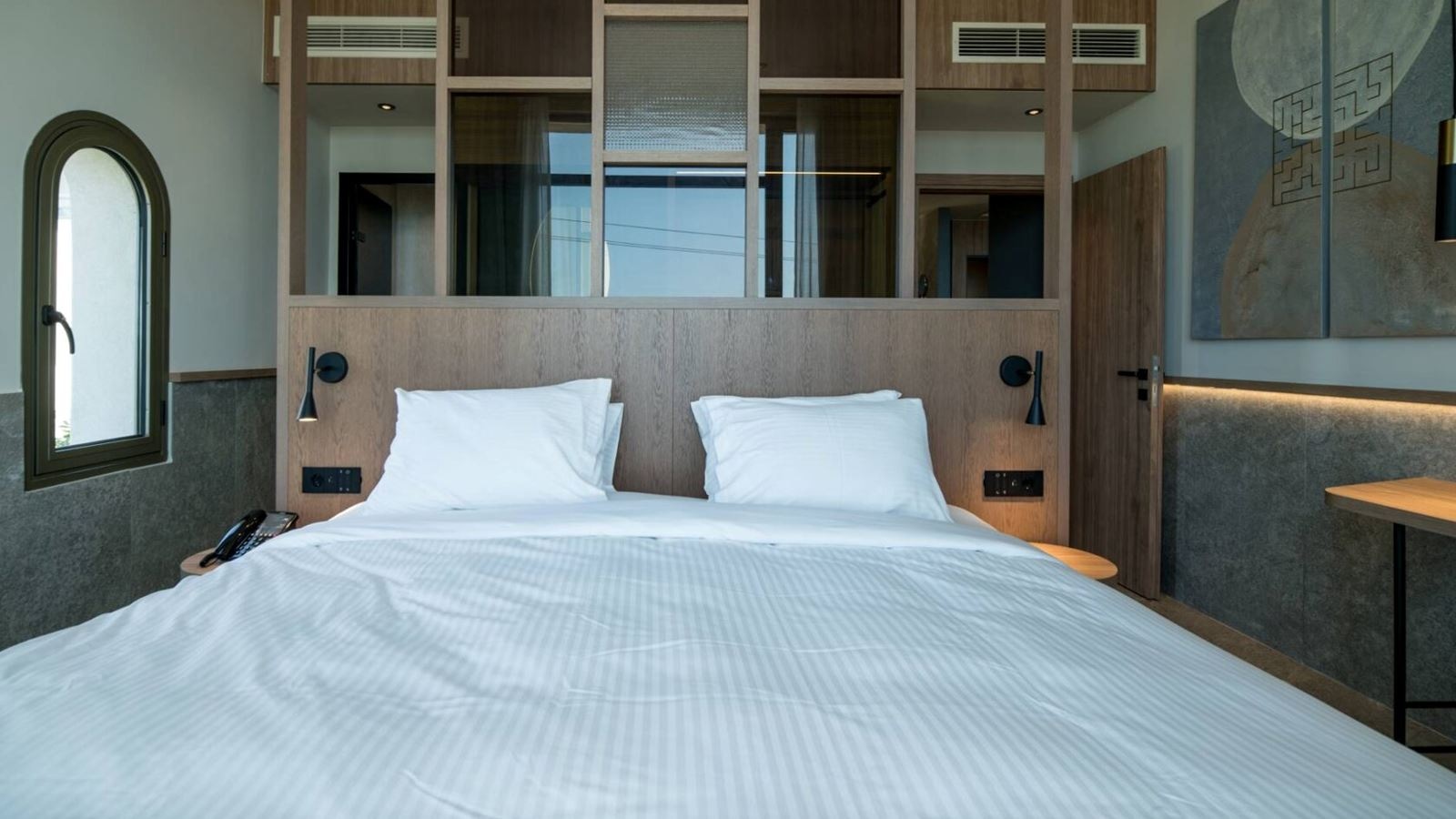 rooms-signature-suite-sea-view-outdoor-jacuzzi