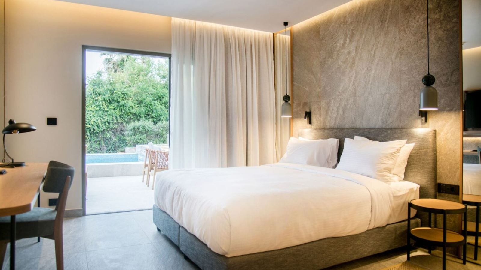 rooms-sunctuary-suite-sea-view-private-pool