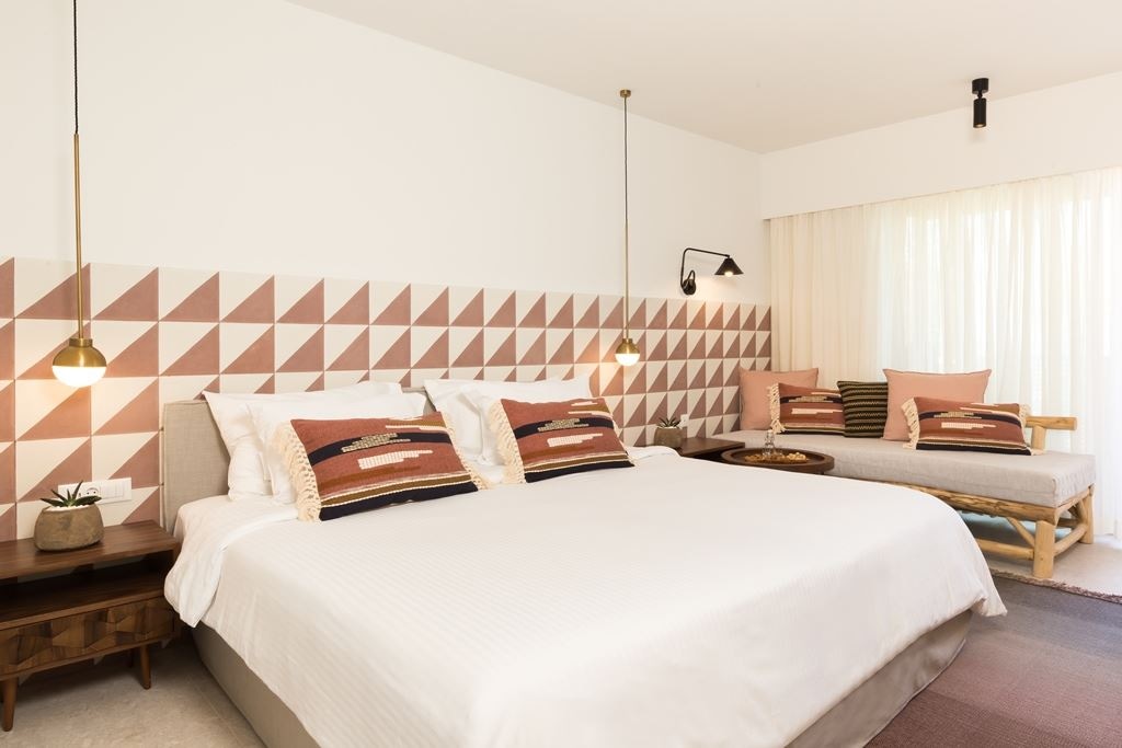 rooms-bungalow-side-sea-view