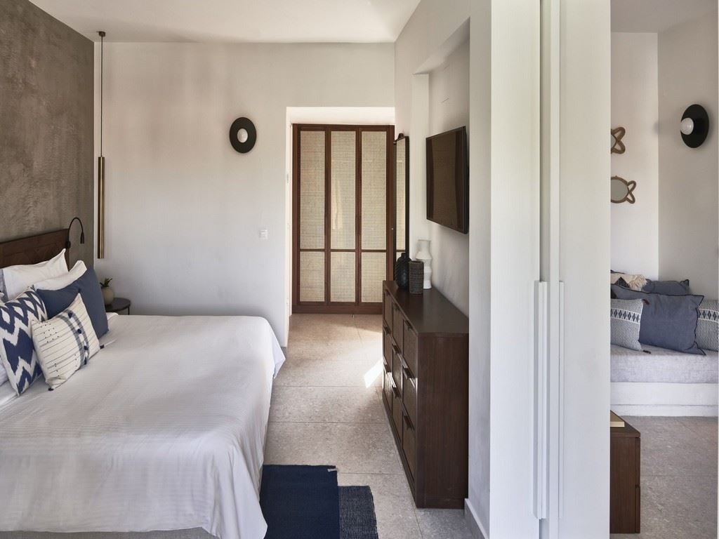 rooms-deluxe-family-bungalow