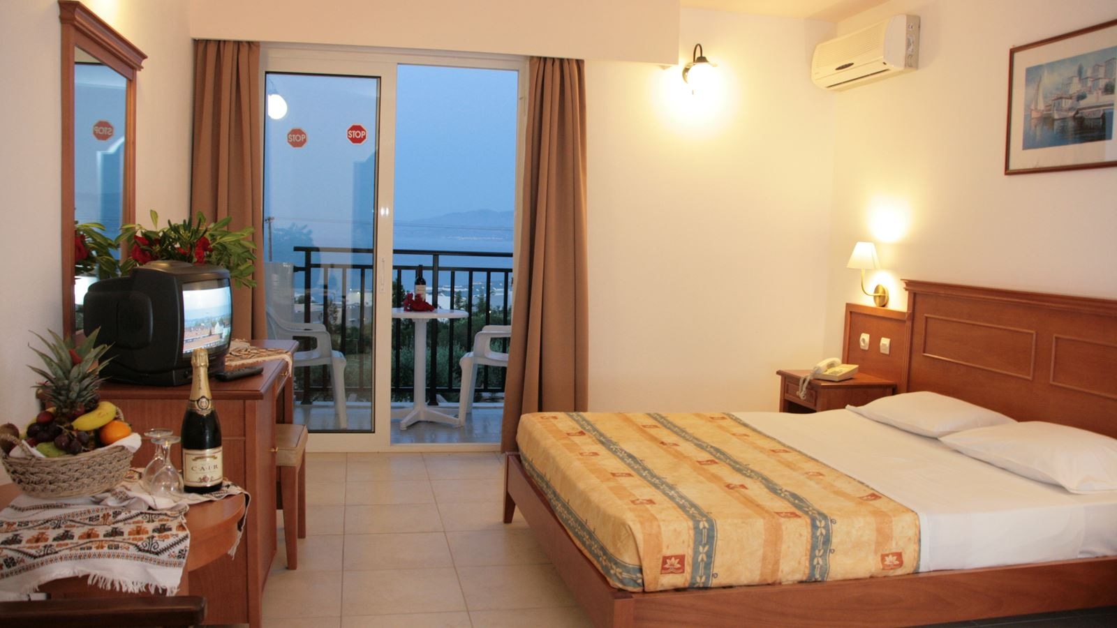 rooms-double-room-sea-view