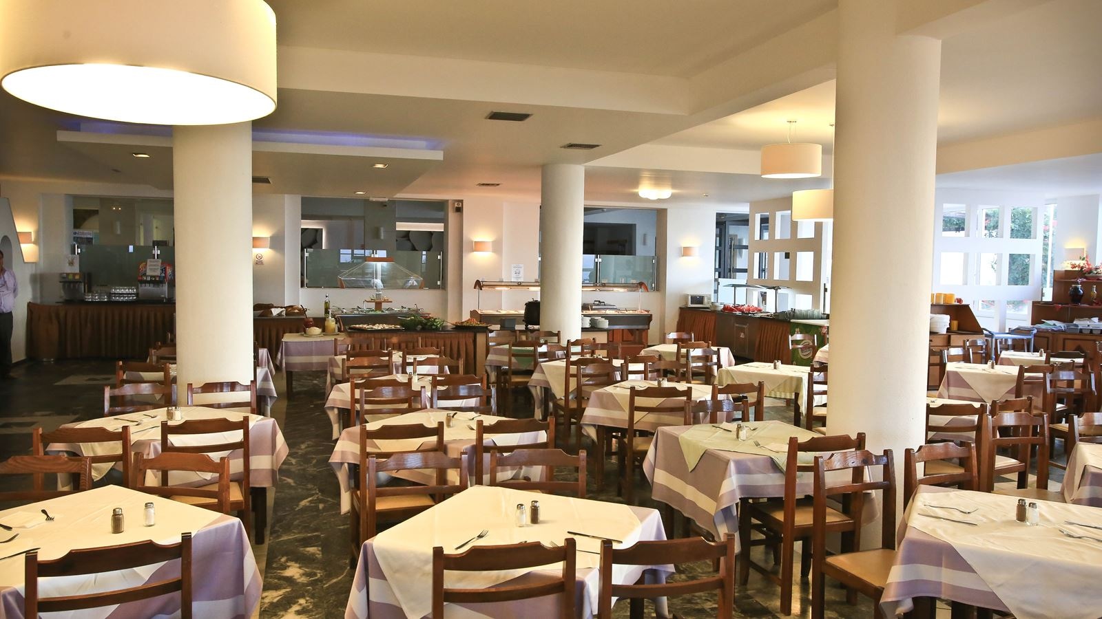 restaurants-main-restaurant