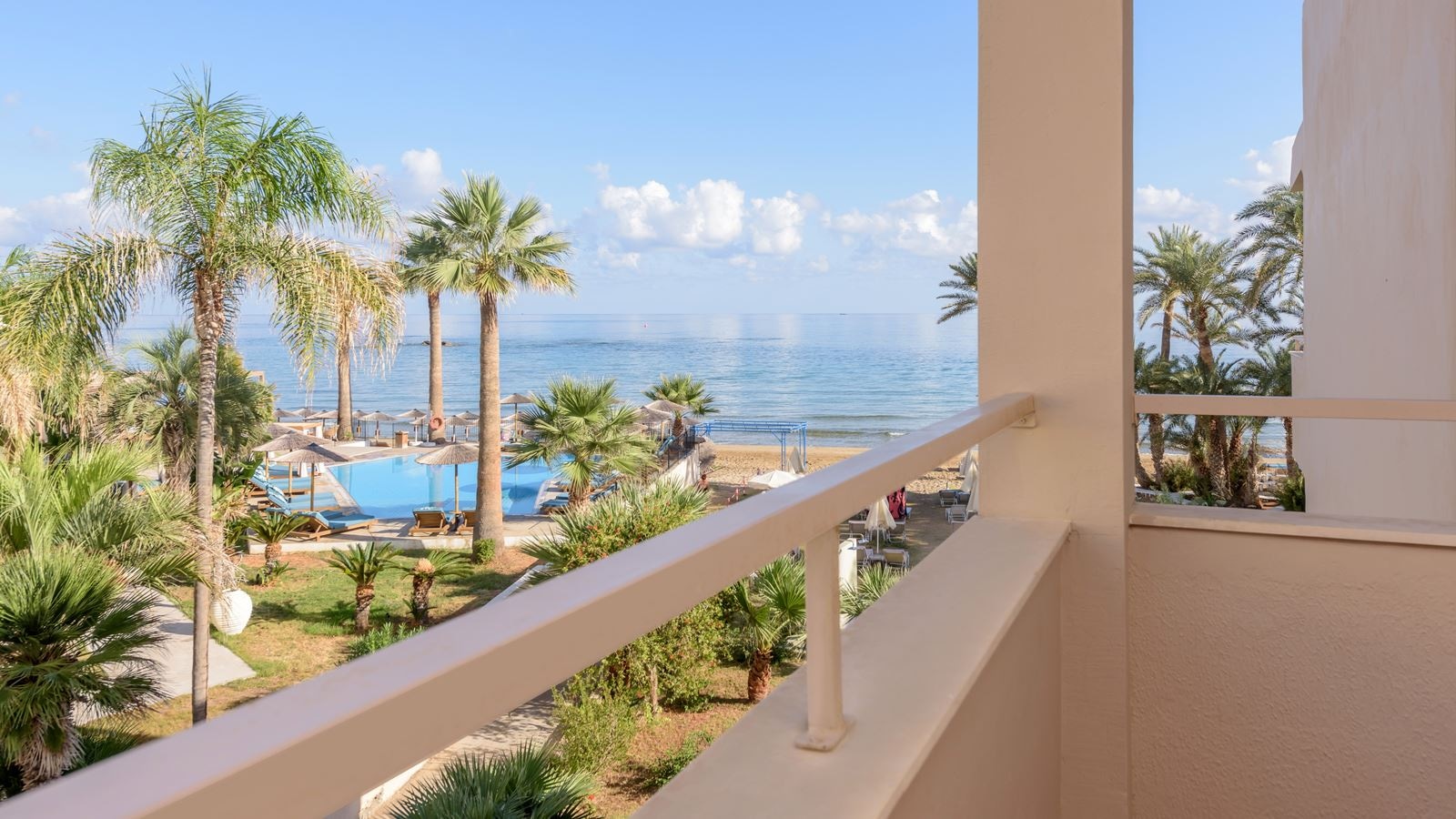 rooms-double-room-side-sea-view