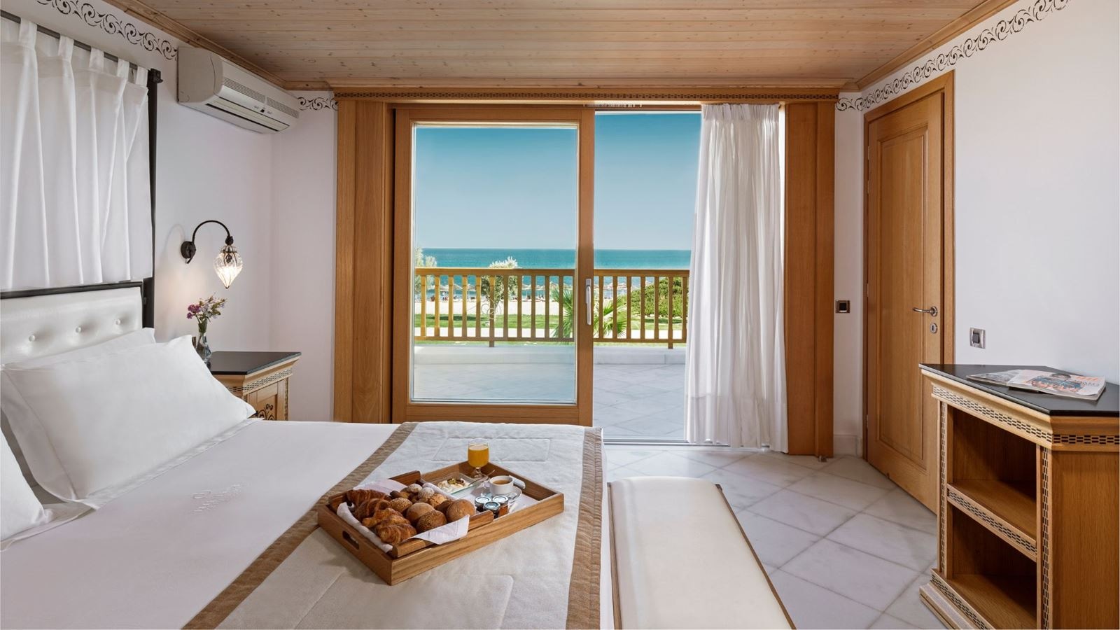 rooms-suites-sea-view