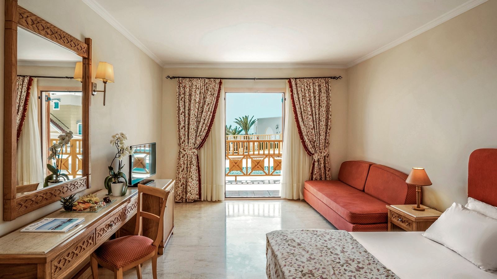 rooms-superior-twin-sharing-pool