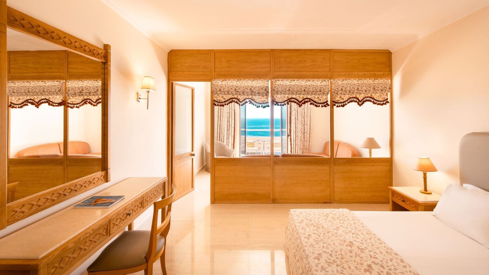 rooms-superior-family-sea-view