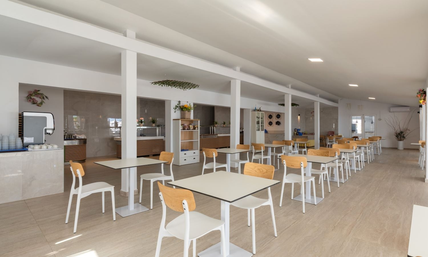 restaurants-main-restaurant