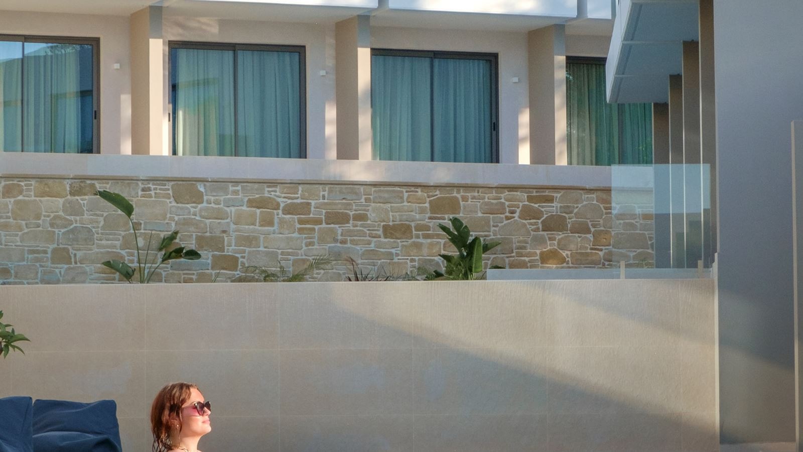 rooms-junior-suite-swimup